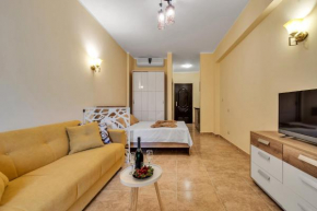Florenza Khamsin- Studio s bazénem